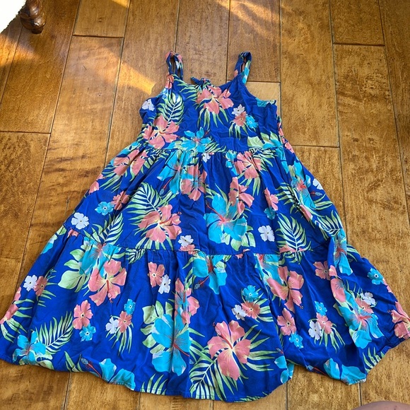 Girls Hawaiian Floral Dress - Picture 1 of 1